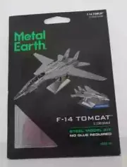METAL EARTH MMS458 F-14 TOMCAT 1:130 SCALE STEEL MODEL KIT NEW Opened