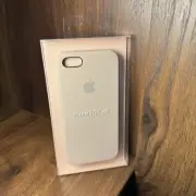 Apple Genuine Authentic Beige iPhone 5S Leather Case MF042ZM/A