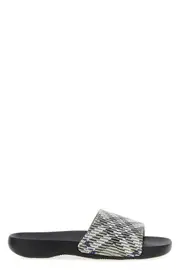 BURBERRY 'Dive Check' Sandals