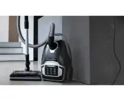 Wertheim 7 Series W9000 Bagged Vacuum Cleaner With Power Head