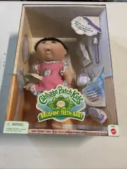 Cabbage Patch Kids Brushin Teeth Baby 1997 BNIB