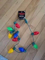 Stranger Things Christmas Light Necklace With Replacable Batteries Nwt