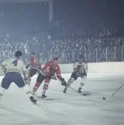 Hockey Chicago Blackhawks Bobby Hull in action vs St Louis Blues C- Old Photo 1