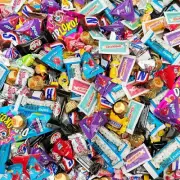 Party Candy Variety Pack - 4-Pounds - Smarties, Kool-Aid, Gum, Reeses and other