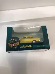 Checker Cab Taxi die-cast model 1:43 scale ERTL Collectibles NIB