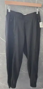 NWT Old Navy Black Mid-Rise Jogger Ankle Stretchtech Small