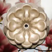 New Nordic Ware Magnolia Bundt Cake Pan Cast Aluminum Baking Bake Bakeware USA