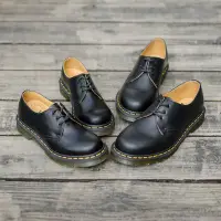 在飛比找Yahoo!奇摩拍賣優惠-【熱賣精選】馬汀博士Dr.martens 1461經典3孔男