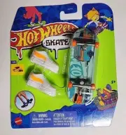 Hot Wheels Skate Fingerboard Tony Hawk Tic-Tac Towed HNG22