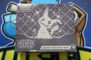 Sealed Pokemon TCG Scarlet & Violet Paldean Fates Elite Trainer Box