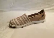 Clarks Breeze Step Taupe Canvas Women’s Shoes Size 7 1/2 Medium NEW IN BOX