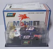 Revell Jeremy Mayfield 1:24 Mobil 1 1998 Ford Taurus #12 Nascar Diecast Car