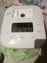 在飛比找露天拍賣優惠-RICE COOKER 電子鍋 STCR-0103