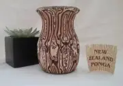 New Zealand Ponga Tree Fern Vase 15cm Stunning Koru Craft NEW
