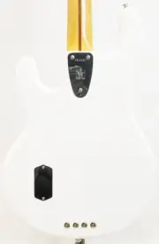 MUSIC MAN Retro 70s StingRay Bass White