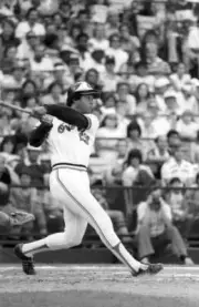 Baltimore Orioles Ken Singleton In Action Baseball 1977 Old Photo