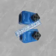 1PCS NEW FOR VICKERS Solenoid Valve Coil 02-124586 220V