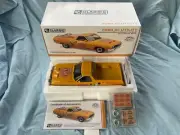 1:18 Classic Carlectables Ford XC Utility Castlemaine XXXX