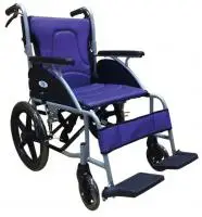 在飛比找樂天市場購物網優惠-永大醫療~富士康FZK-3500小輪折背輪椅每台5000元
