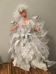 Snow Queen Barbie Christmas Tree Topper Box3