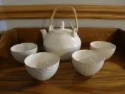 World Market Asian Teapot and Tea Cup set, Bamboo handle - New with original box