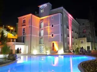 阿拉貢省阿拉馬巴內阿里約飯店Hotel Balneario Alhama de Aragon