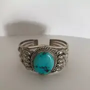 STIRLING SILVER BRACELET WITH LARGE TURQUOISE STONE