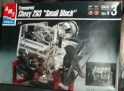 AMT CHEVY 283 SMALL BLOCK TRANSPARENT i/6 SCALE PLASTIC MODEL KIT LEVEL 3