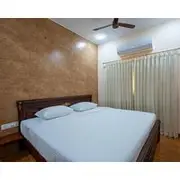 MUGUNDAN 'S SMART STAY