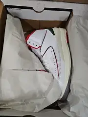 Air Jordan Retro 2 (GS) Italy Sneakers Size 7 (Italy 2s)