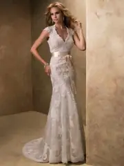 IVORY Wedding Dress Fit & Flare Lace Satin NEW BRONWYN MAGGIE SOTTERO SIZE 10