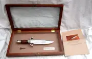 The Jim Bowie Knife from The Franklin Mint with display case with Key-Brand New!