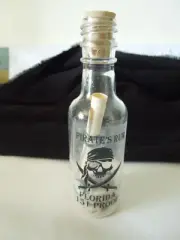 Florida Message in a Bottle 1 Oz. Skull & Crossbones Pirates Rum 151 Proof New