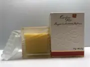 Quelques Roses by Parfums Claire 1.7 /50 G Perfumed Candle, As Imaged