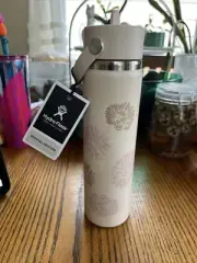 Hydro Flask NEW 24 Oz—Almond