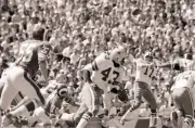 Dallas Cowboys QB Don Meredith in action making pass vs Los Angele- Old Photo
