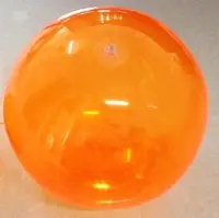 在飛比找Yahoo!奇摩拍賣優惠-[休閒時尚] 透明橘沙灘球 海灘球 (充氣後直徑約50cm)
