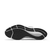 在飛比找Yahoo!奇摩拍賣優惠-NIKE 男子 跑步鞋 緩震 透氣 QUEST 4 運動鞋 