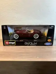 Bburago Jaguar XK 120 Roadster 1/24 Diecast New