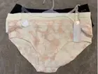 NEW - DANSKIN Set 3 Comfy Seamless Panties NWT Large