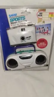 NIP VINTAGE RETRO SAKAR SPORTS CAMERA 35MM & STEREO RADIO WHITE, BLACK, & TEAL