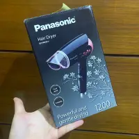 在飛比找蝦皮購物優惠-Panasonic 國際牌- 折疊式吹風機 EH-ND24-