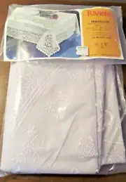 Vintage Riviera Tablecloth New In Package 60x90 Ivory Oval Lace Easy Care