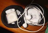 在飛比找Yahoo!奇摩拍賣優惠-【】蘋果iPod shuffle 8代 2G MP3運動53