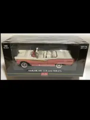 1957 Ford Fairlane Coral / White 1:18 SunStar 1344