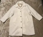 Abercrombie & Fitch Women’s Coat XL White Faux Fur New With Tags