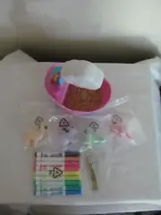 Crayola Scribble Scrubbie Peculiar Pets Rainbow Playset NEW