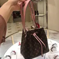 在飛比找Yahoo!奇摩拍賣優惠-LOUIS VUITTON NÉONOÉ M44022 粉色