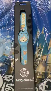Disney Mickey Mouse 2023 MagicBand Plus + Unlinked New