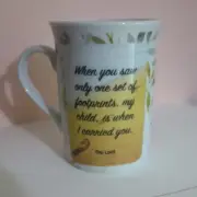 Bay Island When You Saw One Set of Footprints My Child Is When I Carried You Mug